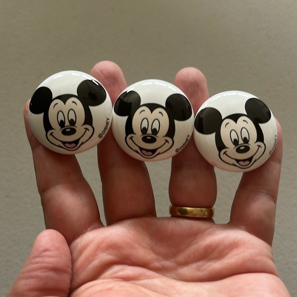 Disney Mickey Mouse Dresser or Door Knobs - Picture 1 of 6